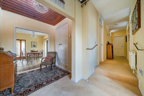 Entrance Hall.jpg