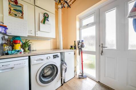 Utility Room.jpg