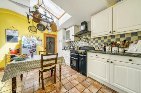 Kitchen corner.jpg