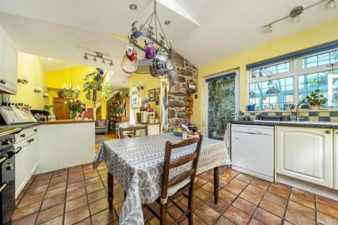 Kitchen view.jpg