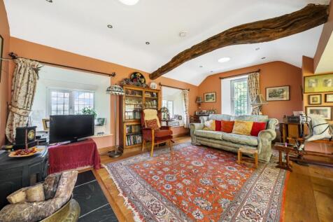 Cottage Lounge.jpg