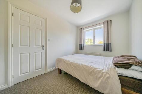 Bedroom 2.jpg