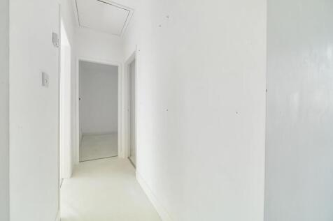 Hallway.jpg