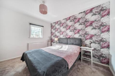 Bedroom 2.jpg