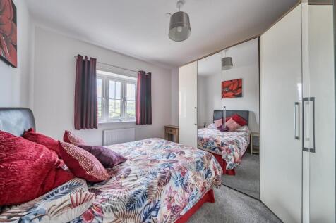 Bedroom 2.jpg