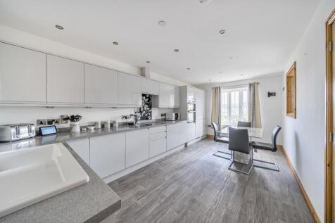 Kitchen view.jpg