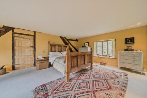 Bedroom (Gold).jpg