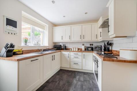 Kitchen.jpg