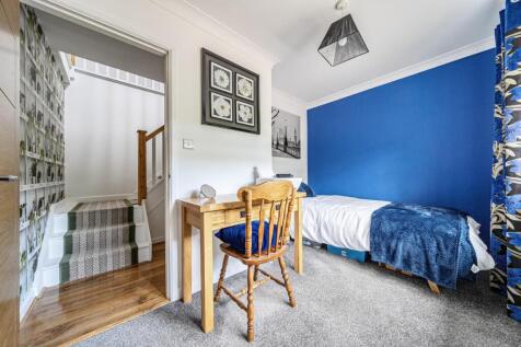 Bedroom 3.jpg