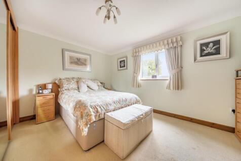 Bedroom 2.jpg