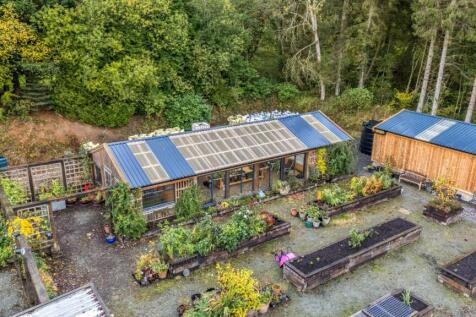 Elevated greenhouse.jpg