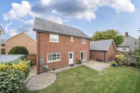 Rear with garden.jpg