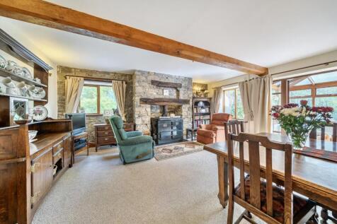 Dining area view.jpg