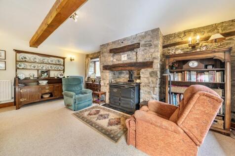 Ground floor reception room corner.jpg