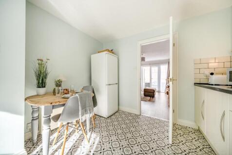 Kitchen view to Lounge.jpg