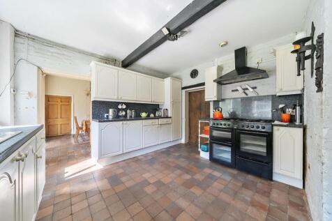 Kitchen view.jpg