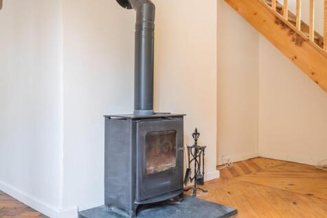 Log Burner.jpg