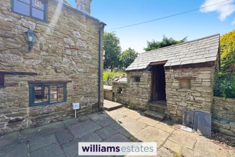 Rear Courtyard