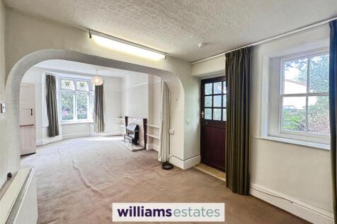 Living Room/Snug