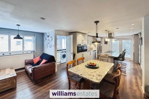 Open Plan Kitchen Diner