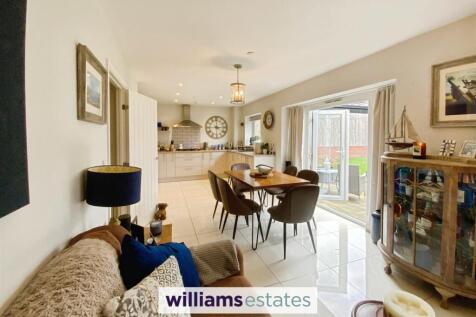 Living Dining &amp; Kitchen