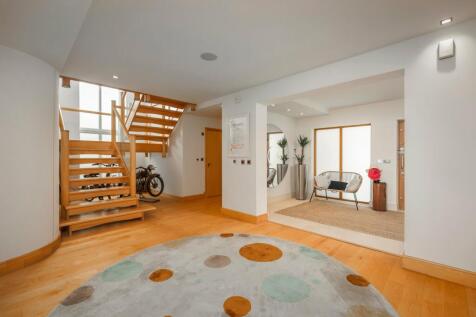 Property Image 10