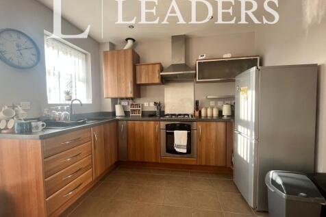 Kitchen (2)