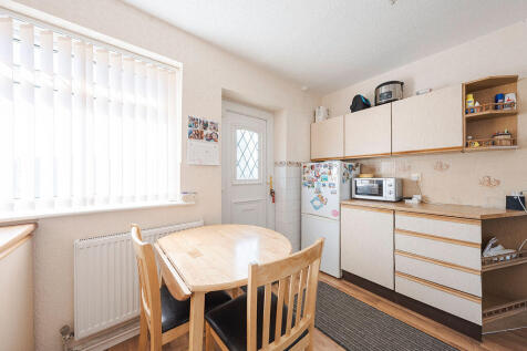 Kitchen 3