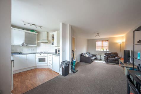Lounge/Kitchen