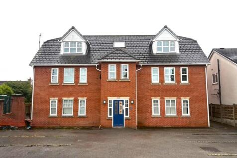 3 Manor Court