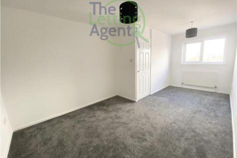 1st Double Bedroom
