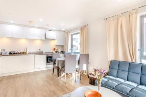 Kitchen/Dining Area