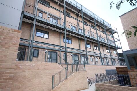 Flamsteed Close