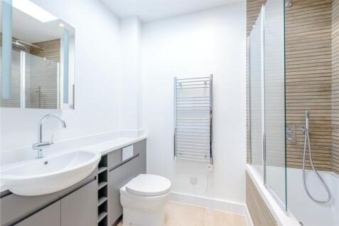 En Suite Bathroom