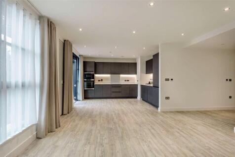 Lounge/Kitchen