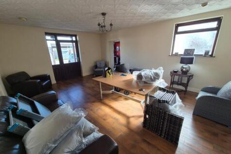 Lounge House