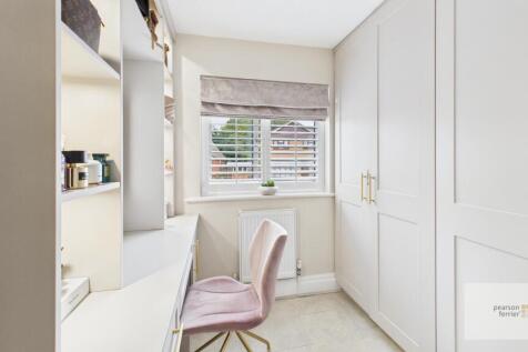 Bedroom /Dressing Room