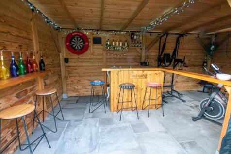 Outside - Rear Garden