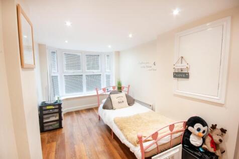 Ground Floor Bedroom/Study