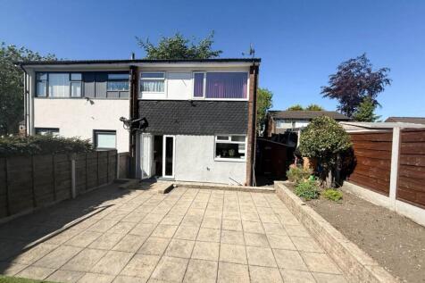 Outside - Rear Patio Garden