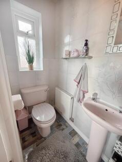 Ensuite Shower room