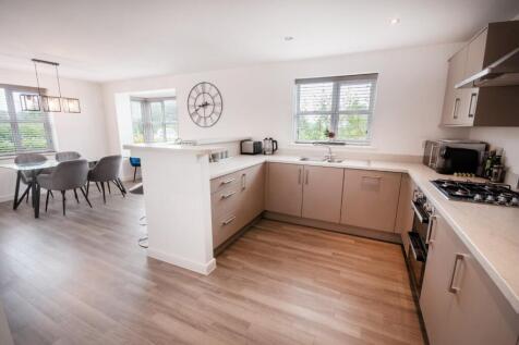 Open Plan Kitchen Diner