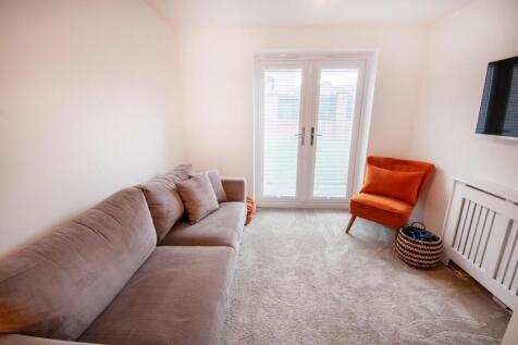 Snug/Office/Playroom