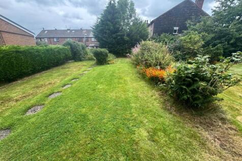 Outside - Front Garden