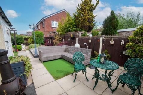 Outside - Rear Garden