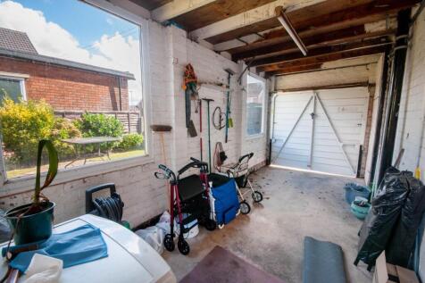 Integral Single Garage