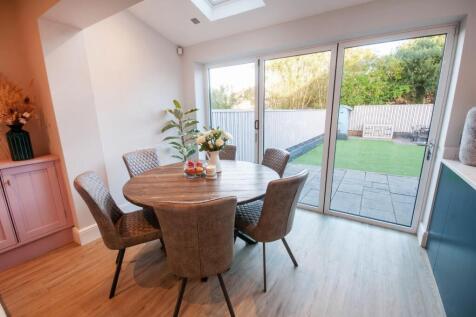 Open Plan Lounge/Kitchen Diner