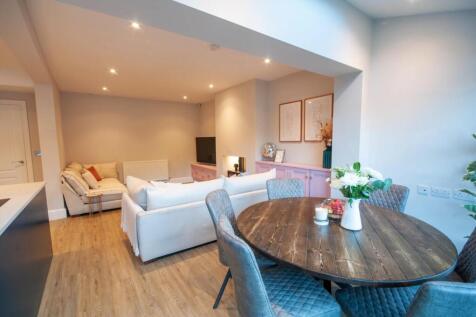 Open Plan Lounge/Kitchen Diner