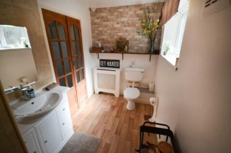 Ground Floor Shower Room