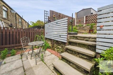 rear patio garden